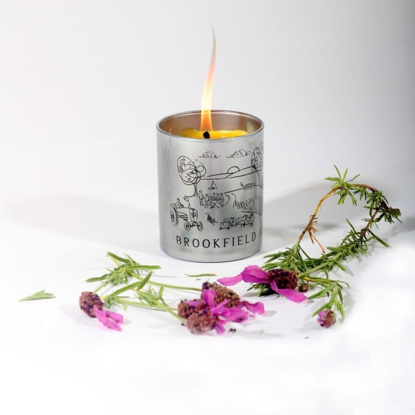 Handpoured Beeswax Candle in Printed Glass - Brookfield Farm