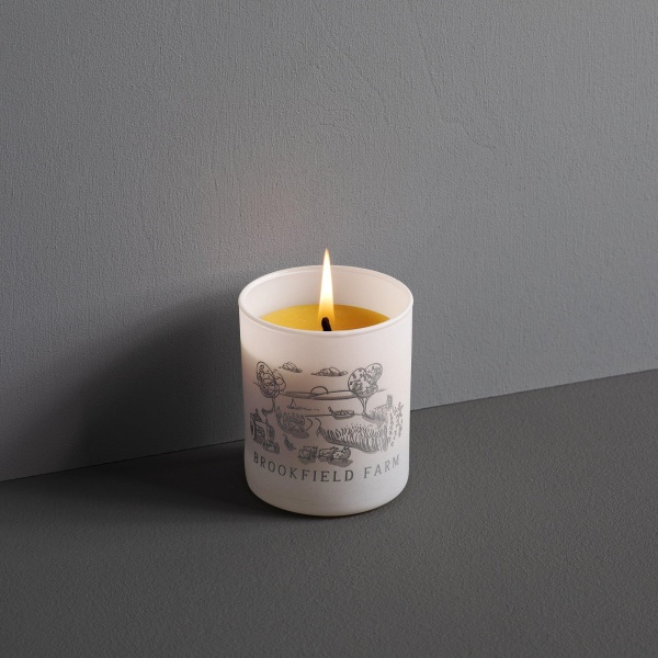Handpoured Beeswax Candle in Printed Glass - Brookfield Farm
